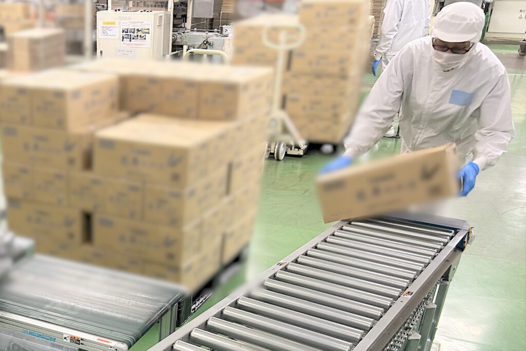 KD社様へのパレタイズ自動化提案の導入前の様子